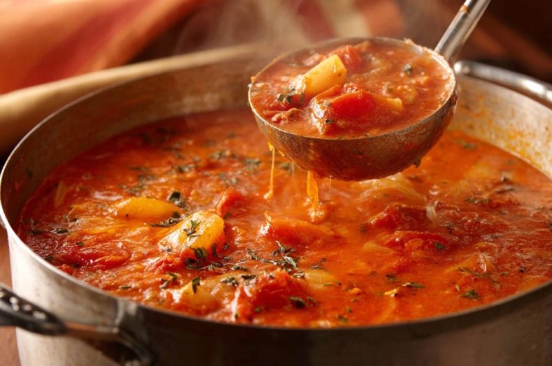 Hearty Tomato Potato Stew