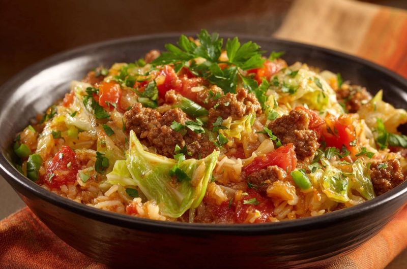 Skillet Ground Beef & Cabbage Rice