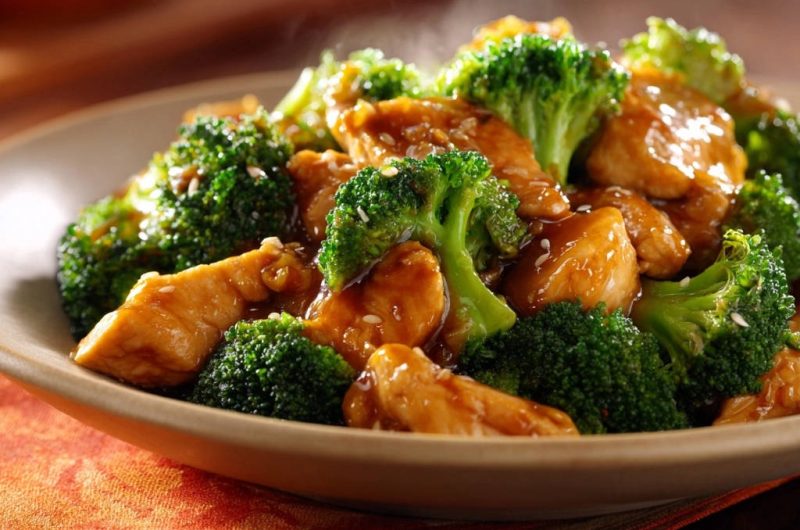 Easy Chicken & Broccoli Stir-Fry